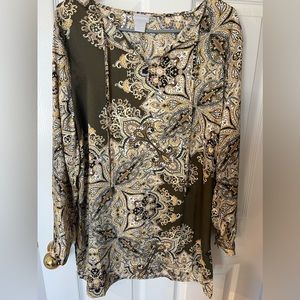 Chicos silky tunic size 1 NWT